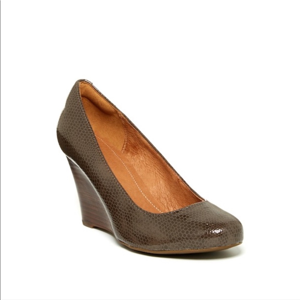 Clarks Artisan Purity Crystal wedges Mushroom